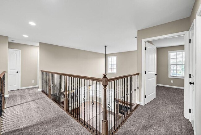 Building Photo - 2697 Rafiki Dr