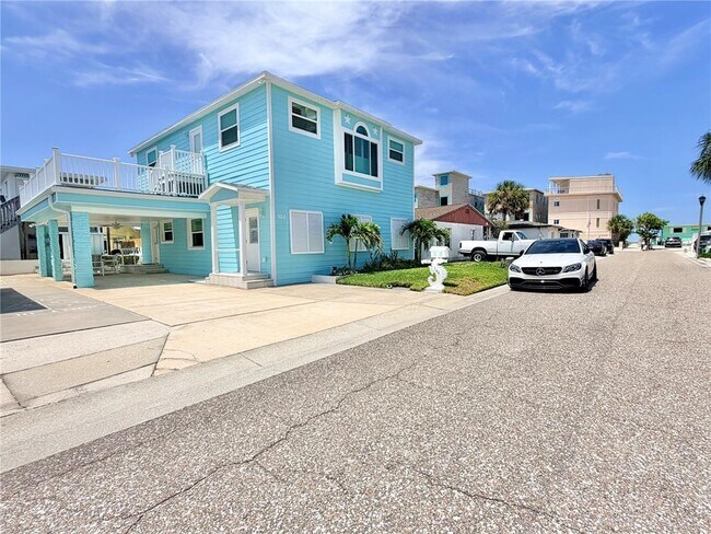 Building Photo - 144 Coral Ave