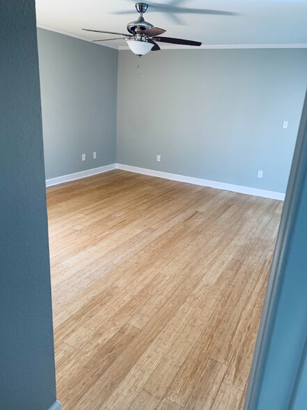 Building Photo - 4504 Kim St