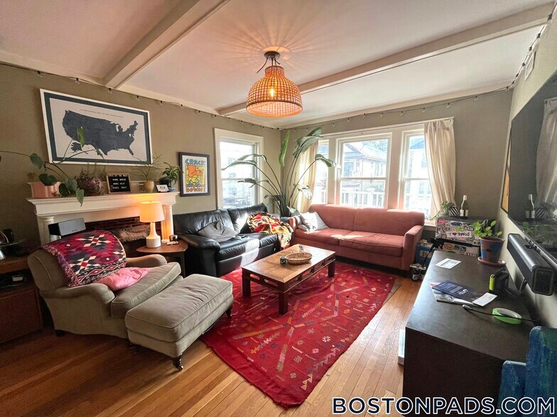 Building Photo - 7 Boulevard Terrace