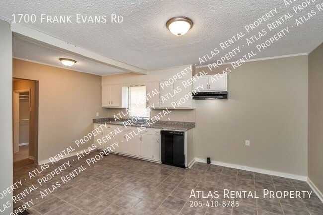Building Photo - 1700 Frank Evans Rd