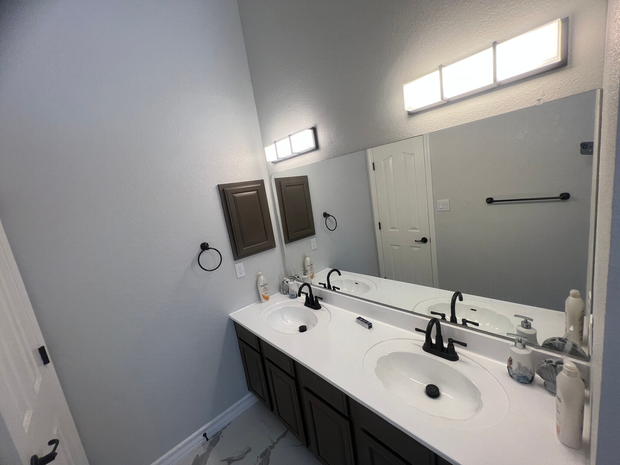 Building Photo - 485 Jeweled Mesa Ct