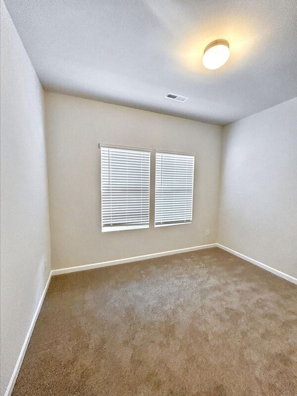 Building Photo - 1333 Ron Whicker Dr