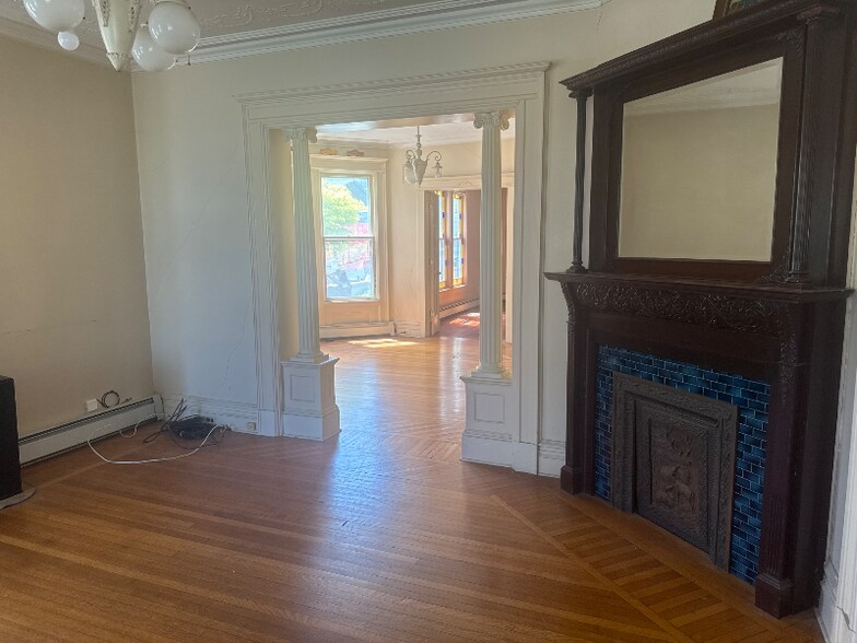 Building Photo - 60 Hudson Ave