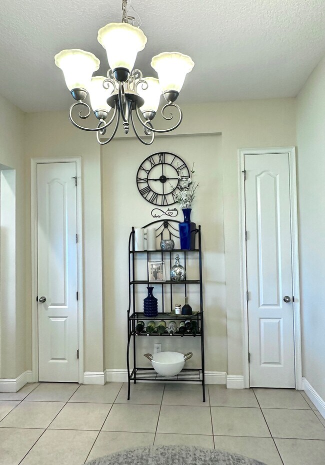 hallway - 1220 Lobelia Dr