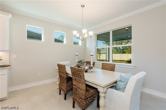 Building Photo - 267 Tamarindo Ln