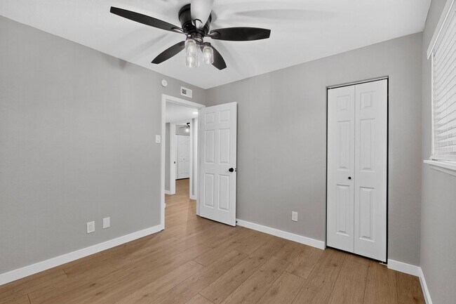 Building Photo - Plano Gem Ready To Be Your Home