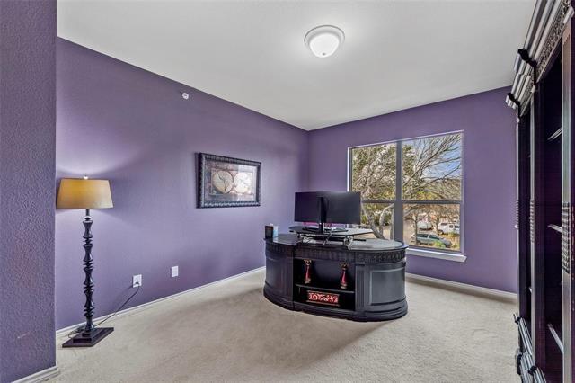 Building Photo - 317 Metropolitan Dr