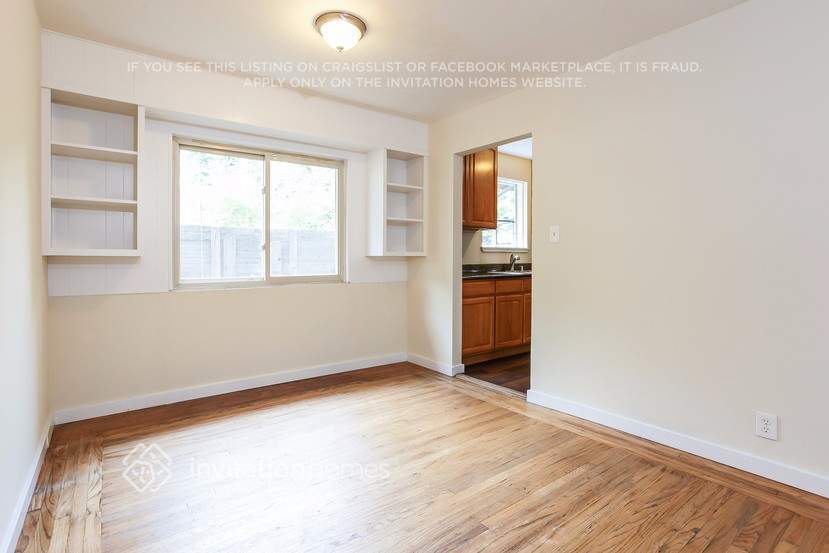 Building Photo - 1501 Clay St