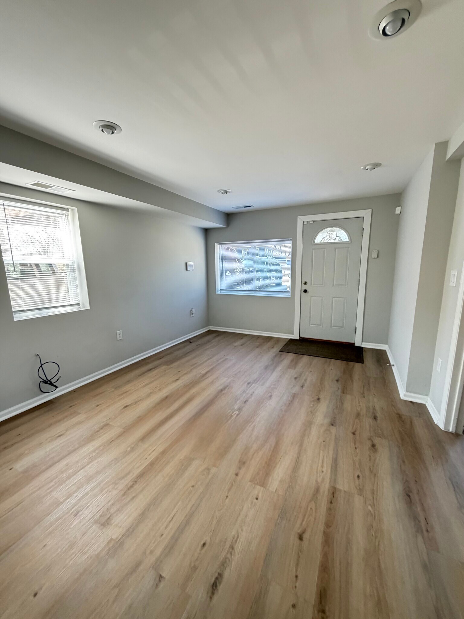 Living room - 2729 New Jersey St