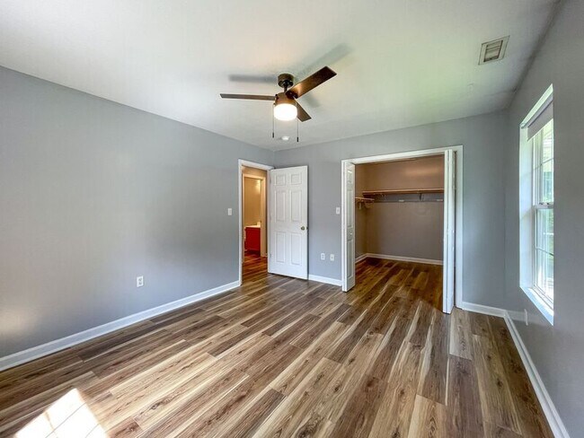 Building Photo - 159 State St