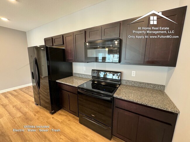 Building Photo - 2610 N Bluff St