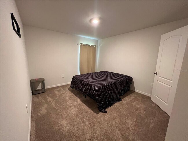 Building Photo - 3936 Basket St