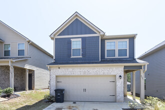 Building Photo - 2791 Stokes Dr