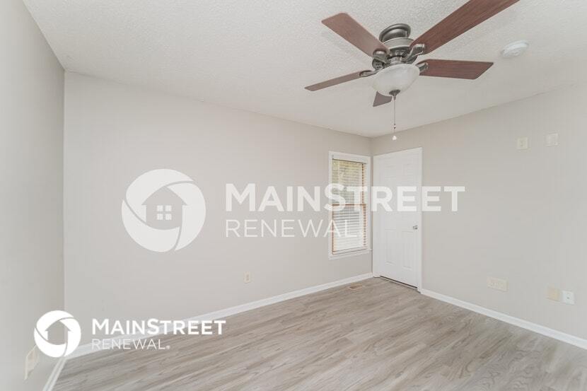 Building Photo - 1111 Woodhaven Dr