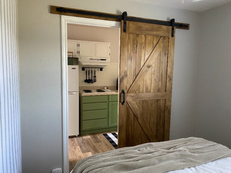 Building Photo - 953 Co Rd 3351