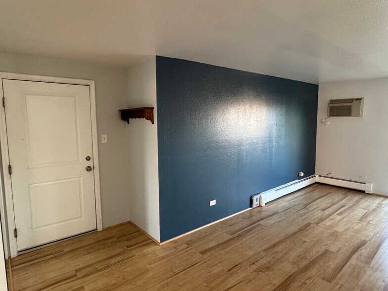 Building Photo - 65 Clarkson St