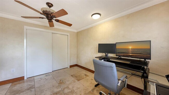 Building Photo - 4216 Plumosa Terrace