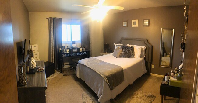 Bedroom - 1104 Remington St