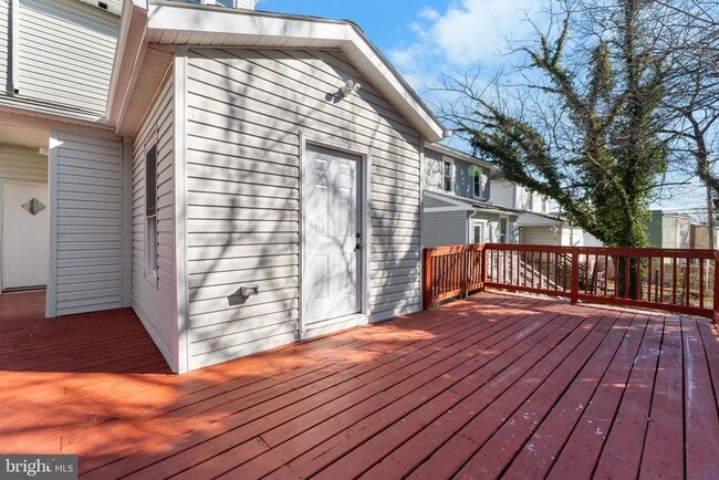 Building Photo - 509 McCabe Ave