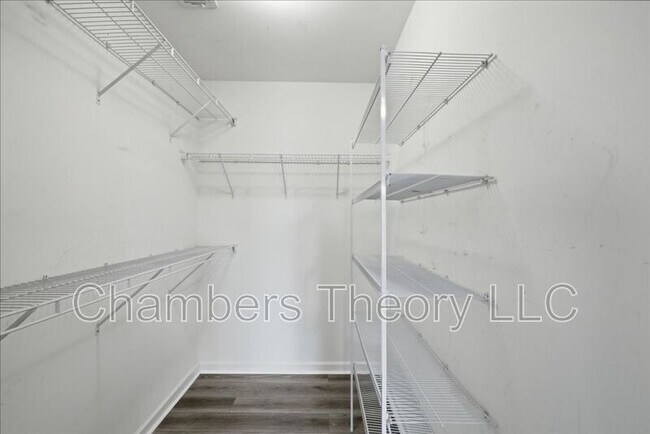 Building Photo - 42211 Marcy Way
