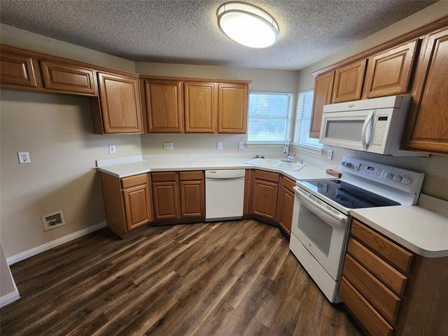 Building Photo - 1713 Barbados Dr
