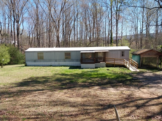 Building Photo - 211 Duchess Dr