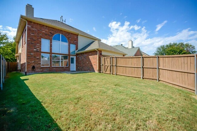 Building Photo - 2617 Black Canyon Dr