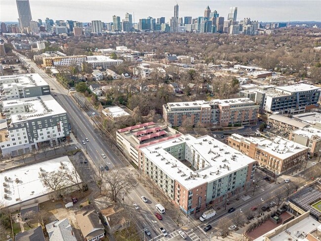 Building Photo - 620 Glen Iris Dr NE