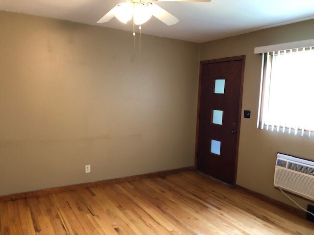 Building Photo - 315 Myrtle Ave