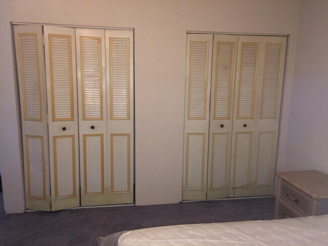 Building Photo - 201 E College Blvd