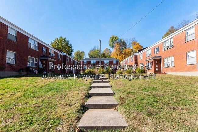 Building Photo - 1441 Nightingale Rd