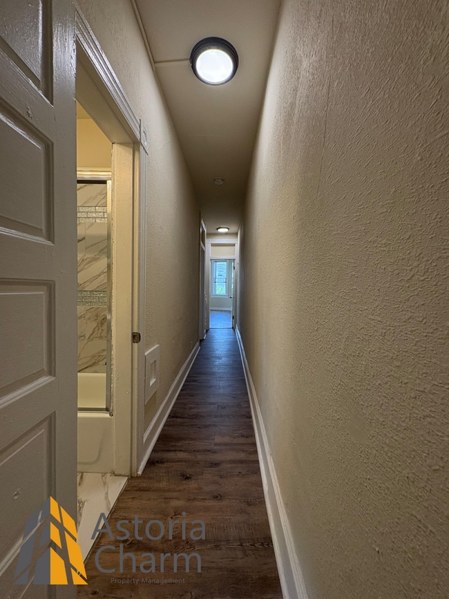 Building Photo - Move-In Ready 4-Bedroom Home with Updated ...