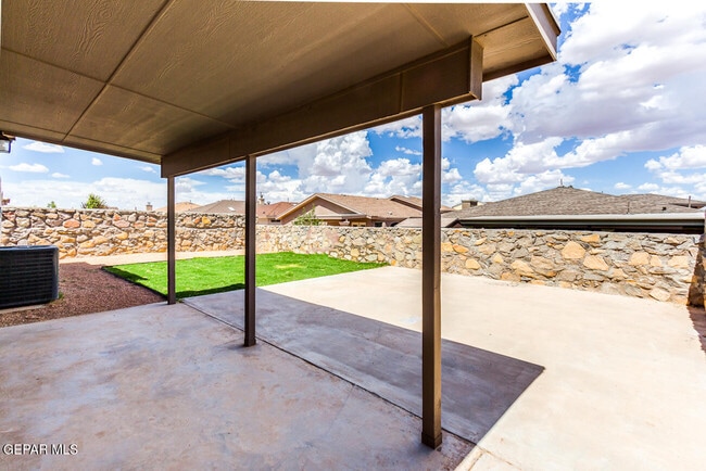 Building Photo - 11328 Bullseye St