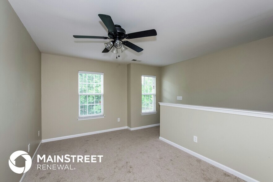 Building Photo - 619 Mountain Quail Dr