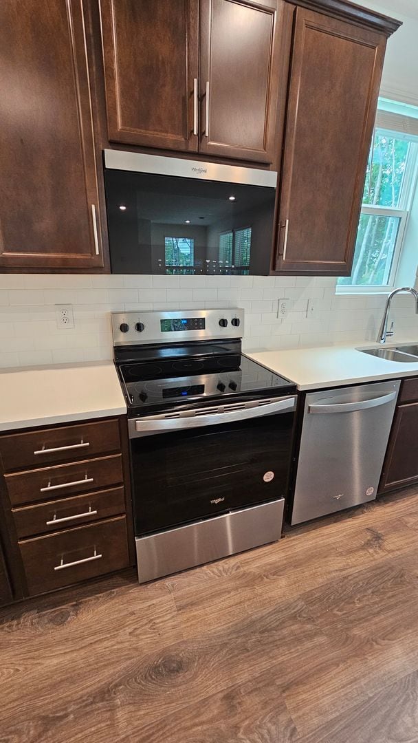 Building Photo - Spacious like new home in Hermitage FOR LEASE