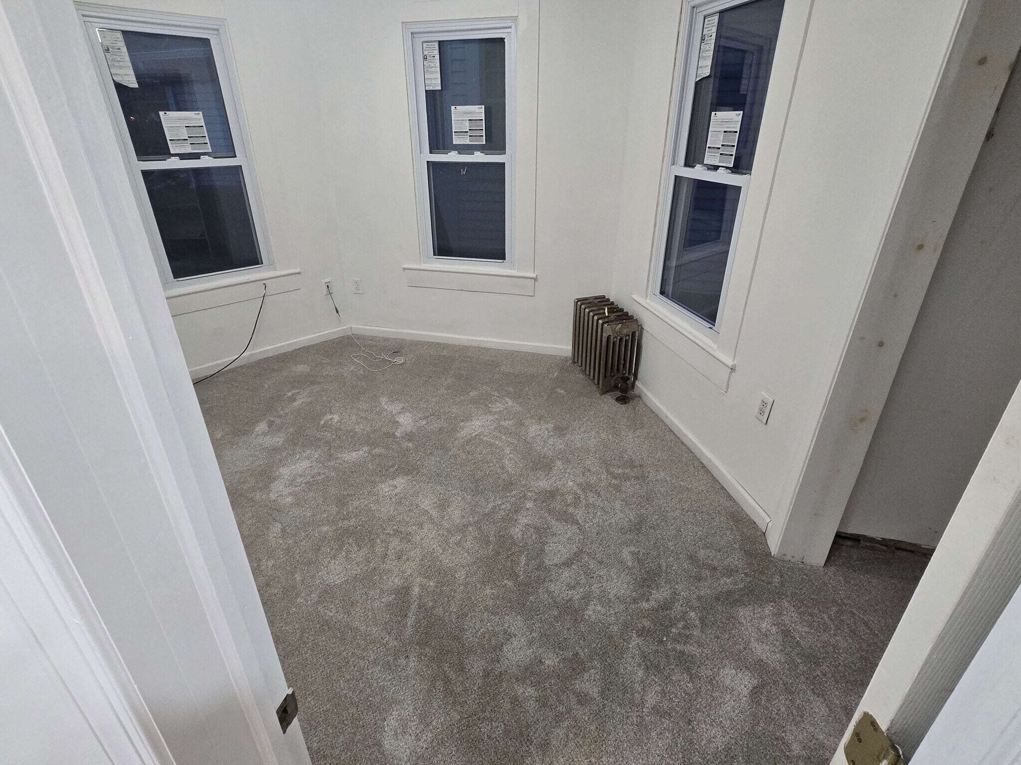 Building Photo - 1727 Monroe Ave