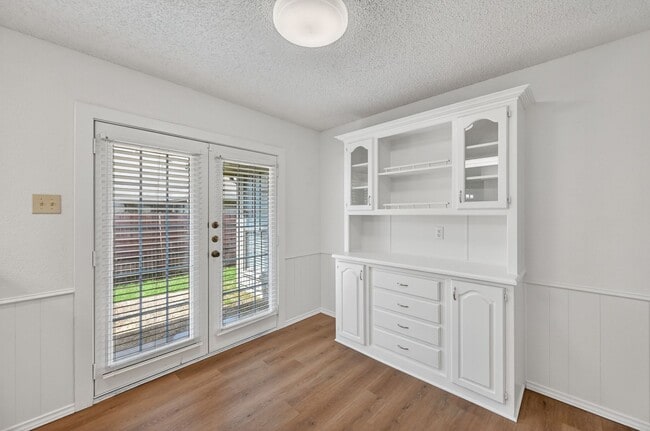 Building Photo - 4018 St Christopher Ln