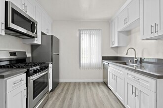 Building Photo - 1824 16th St