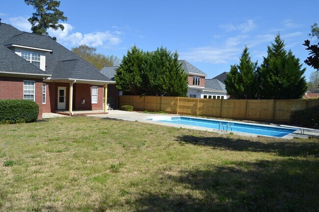 Building Photo - 351 Barnsley Dr