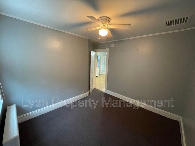 Building Photo - 1393-1395 Main St