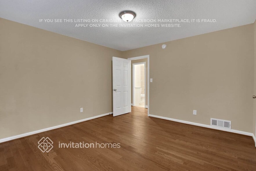 Building Photo - 38 Cooper Lake Rd SW