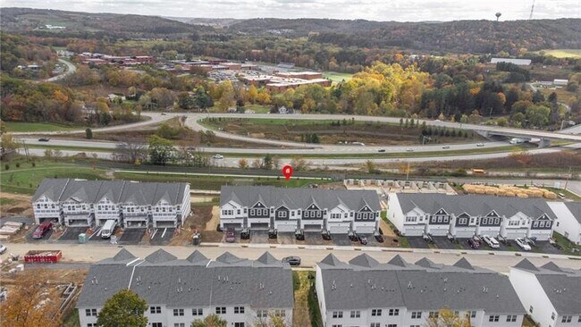 Building Photo - 130 Scotland Ln