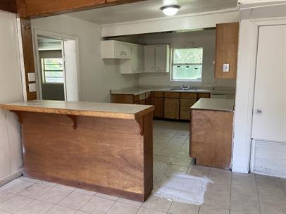 Building Photo - 1545 Kings Ct