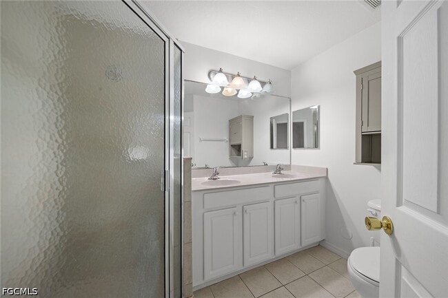 Building Photo - 8273 Pacific Beach Dr