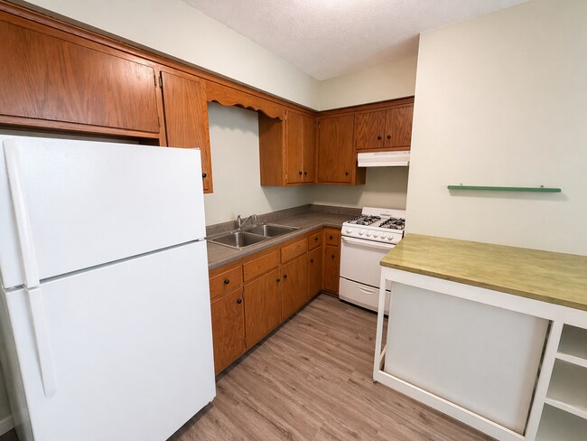 Building Photo - 3600 Pennsylvania Ave S