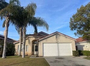 Building Photo - Beautiful home for rent in southwest.