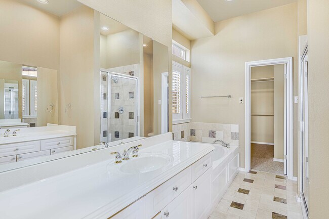 Building Photo - 2918 Ranch Rd 620 N
