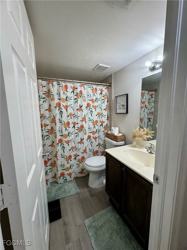 Building Photo - 28260 Pine Haven Way