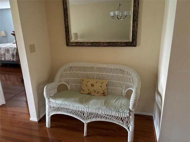 Building Photo - 750 Avenida Estancias